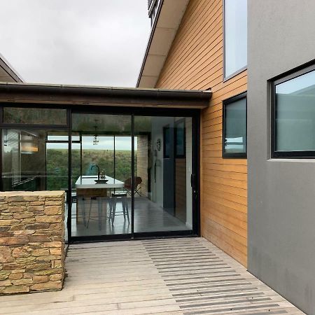 Secluded Getaway Villa Oamaru Exteriör bild